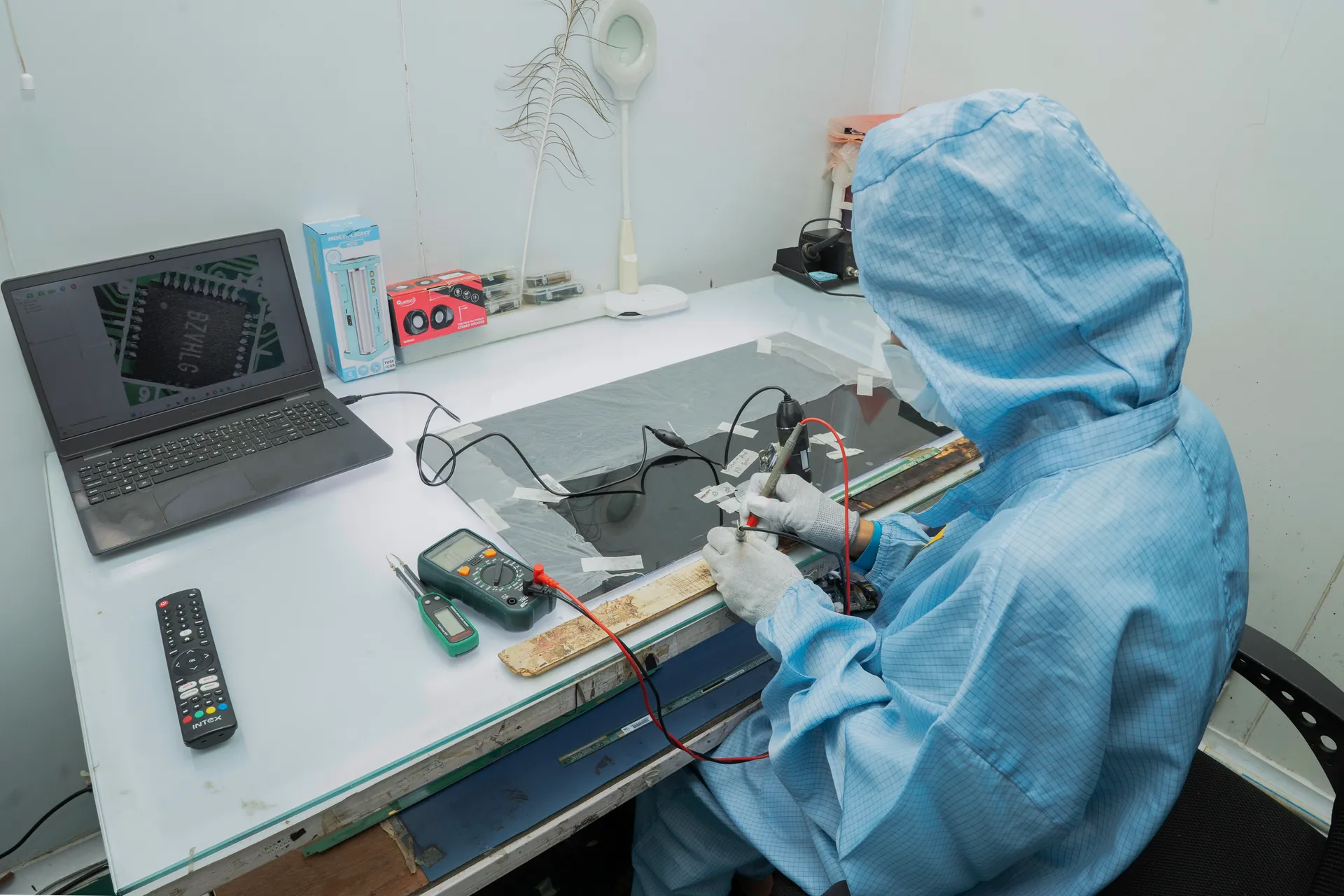 COF Panel Bonding & Laser Alignment Process